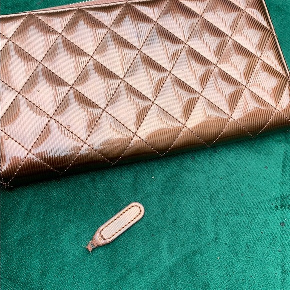 Authentic CHANEL Matelasse Bronze Leather … - Picture 3 of 16